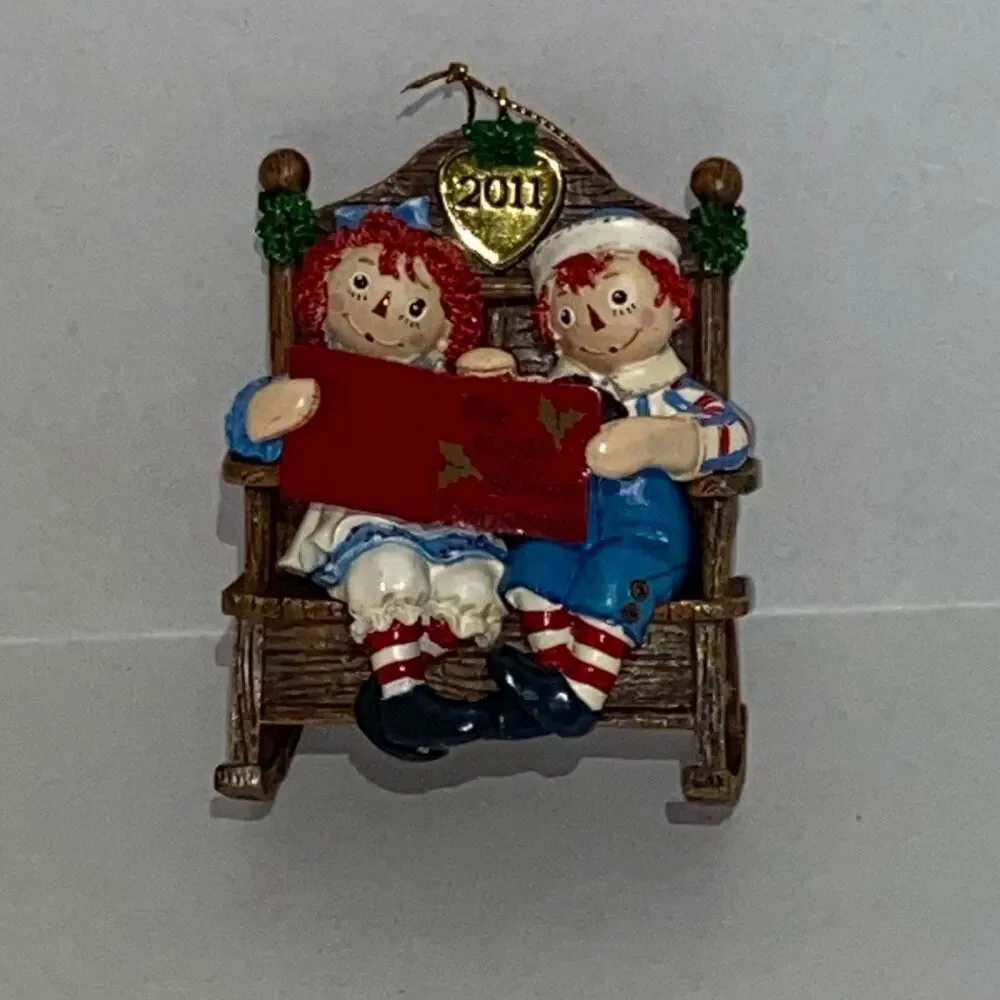 Danbury Mint 2011 Raggedy Ann & Andy in Rocking Chair‎ Christmas Ornament